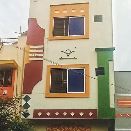 Thiru Arunai Guest House Tiruvannāmalai Eksteriør bilde